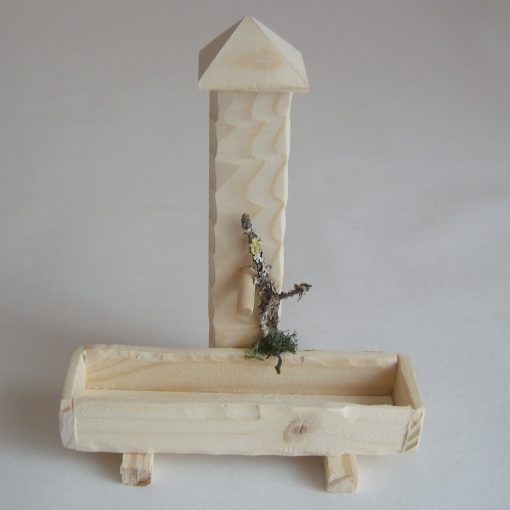 Krippenzubehör Wassertrog mit Säule mittig, Brunnen, Krippendekoration, Handarbeit, Mini-Garten