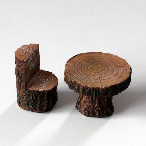 Krippenzubehör Tisch und Stuhl im Set aus Polystone, Krippendeko, Mini-Garten, Puppenstube,