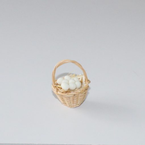 Krippenzubehör weiße Eier im Korb, Eierkorb, Minigarten, Puppenstube, Modellbau, Krippendeko