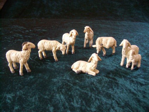 Krippenzubehör 7 Schafe im Set Schafherde Krippenfiguren 6,5 cm Tierfiguren