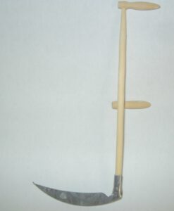 Krippenzubehör Sense ca. 12 cm Krippendekoration Werkzeug Mini-Garten