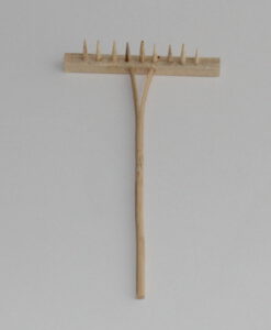 Krippenzubehör Rechen schmal 11,5 cm Länge Krippendekoration Wichtelzubehör, Wichtel, Mini-Garten Modellbau