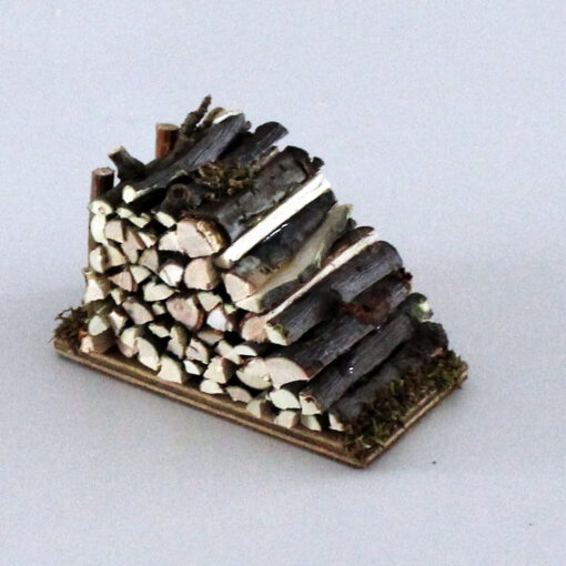 Krippenzubehör schräger Holzstapel, Holzlager, Holzscheite, Holzplatz, Handarbeit, Krippendeko, Mini-Garten – Bild 2