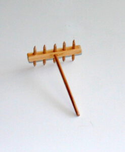 Krippenzubehör doppelter Heurechen, natur, 12 cm, Rechen, Grasrechen, Krippendekoration