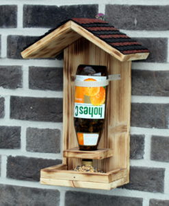 originelle Futterstation, Futterhalter, Futtersilo, Winterfütterung, Futterhaus, Futterflasche für Vögel, Geschenkidee, Mitbringsel, Geburtstag