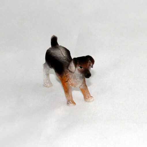 Krippenzubehör Krippenfiguren Wichtel spielender stehender Hund 3cm Polystone Mini-Garten Puppenstube Handarbeit Krippendekoration – Bild 2