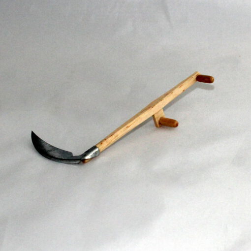 Krippenzubehör Sense 12 cm Krippendekoration Werkzeug Mini-Garten – Bild 2