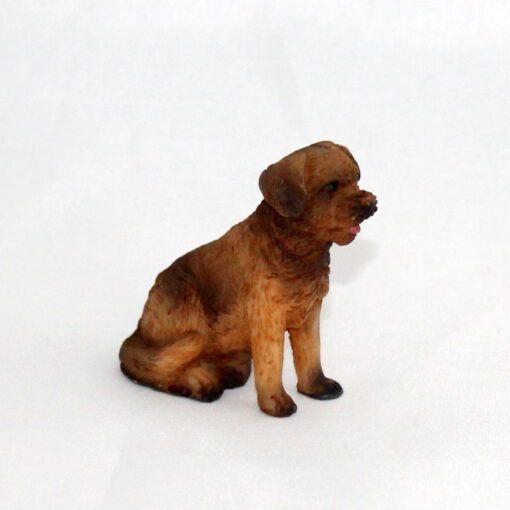 Krippenzubehör Krippenfiguren brauner sitzender Hund Polystone Wichtel Mini-Garten Puppenstube Handarbeit Krippendekoration